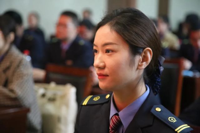 "这是张家界车务段为即将开通的张吉怀高铁定位的工作标准