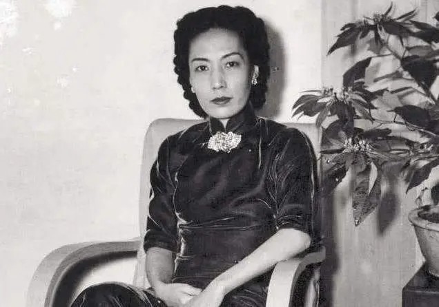 她是梅兰芳的第三任老婆却被杜月笙宠爱有加如今过成这样
