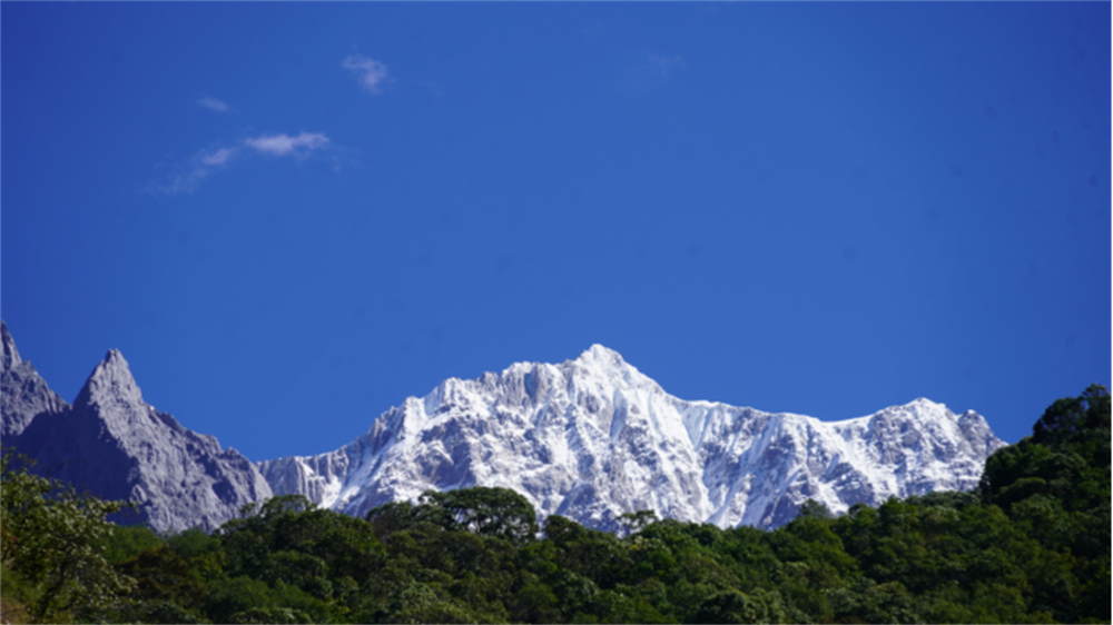 玉龙雪山千面,你可曾见她背影?