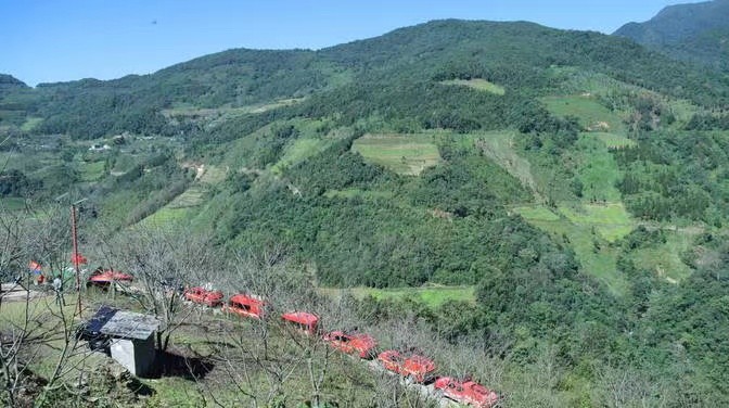 哀牢山搜救失联地质调查队员进入第5天 仍未发现失联者