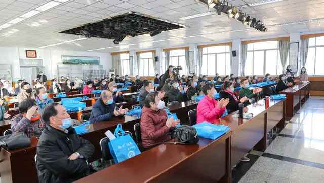 徐矿总医院举行"联合国糖尿病日"暨徐州市糖尿病研究所成立25周年庆祝