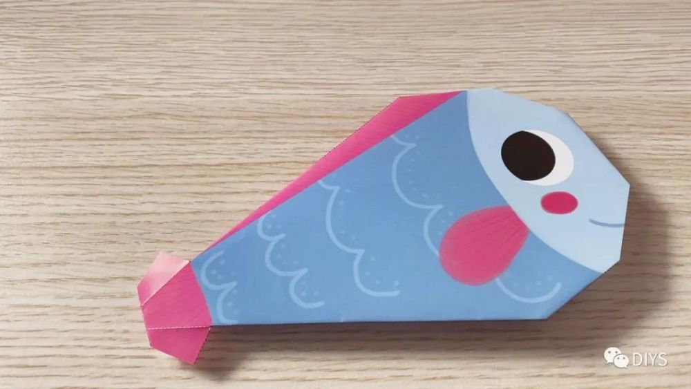 "手工折纸"简单又可爱的"小丑鱼"