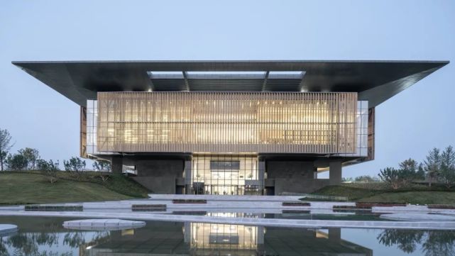 文化中心的建筑之美|何镜堂院士作品:济宁市图书馆