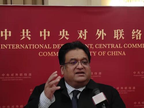 11月19日,孟加拉国驻华大使马赫布·乌兹·扎曼在中联部举办的中共
