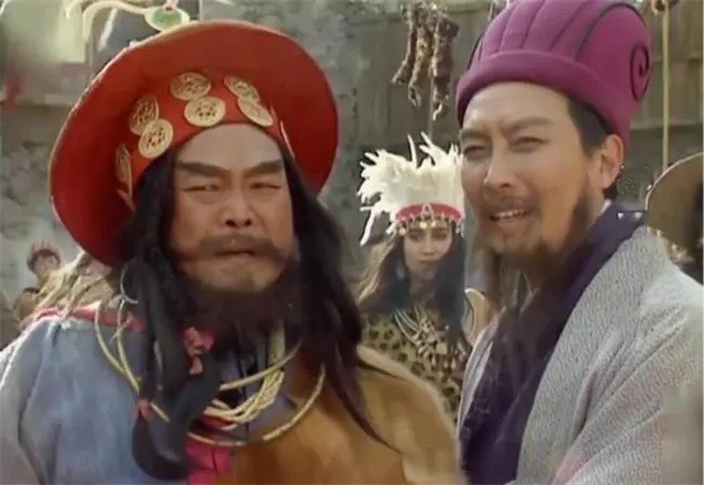 在《三国演义》第87回到90回,主要叙述诸葛亮七擒孟获,在120回的小说