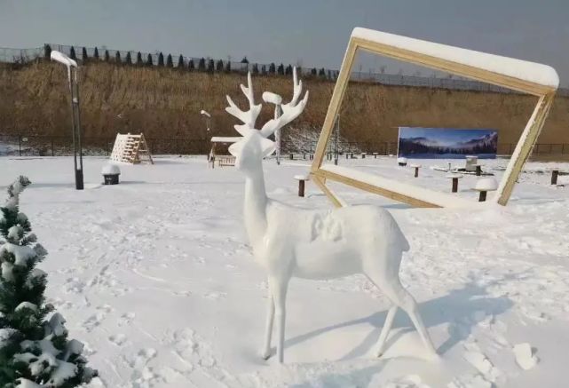 来看看滑雪场有什么值得嗨的这个冬天,走出室外,来冉庄滑雪场尽情撒欢