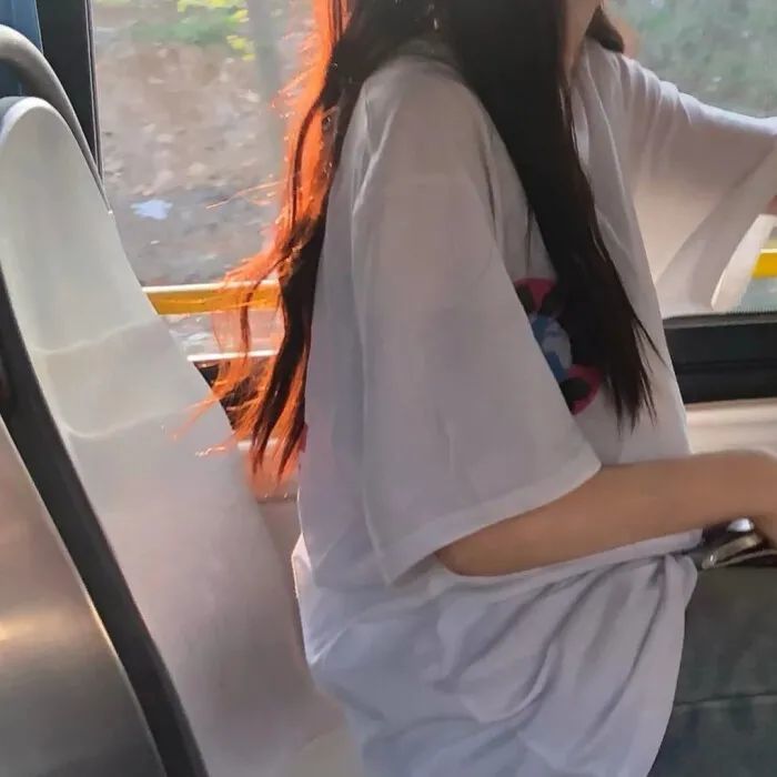 微信头像丨抖音热门真人女头不露脸小清新女生头像