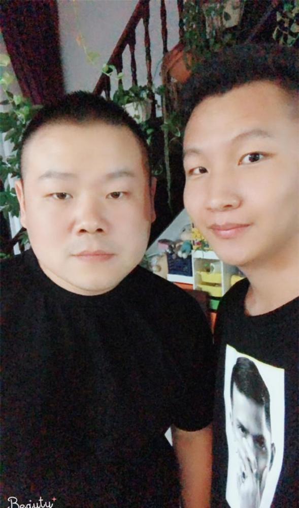 昵称也是技术活明明是岳云鹏徒弟孟鹤堂为刘筱亭庆生满屏喜感