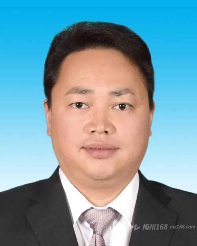 刘东峰任兴宁市委常委市政府党组副书记