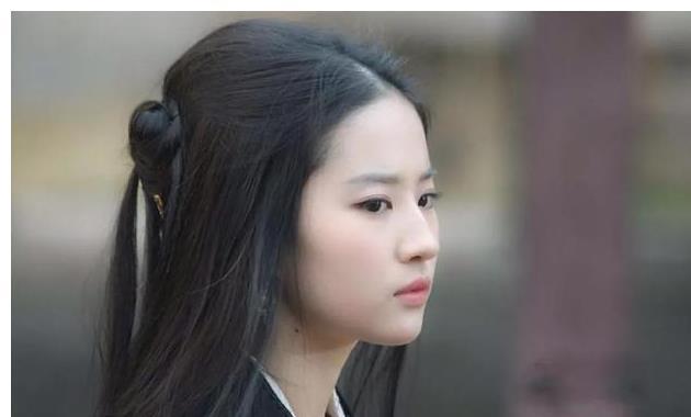 不要搞错了刘亦菲的好看并不在于眼睛
