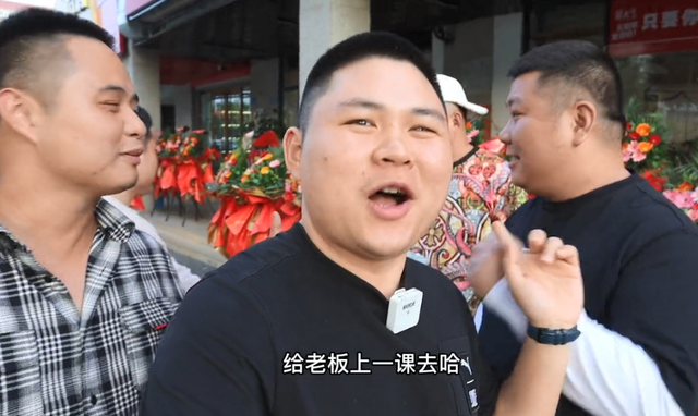 6个大胖子给自助餐老板上一课老板却笑脸相迎网友你能赚钱