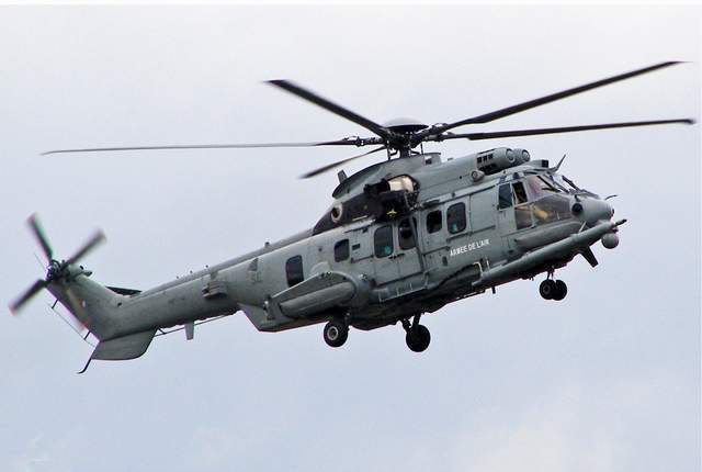 ec-725直升机,由法国空中客车直升机公司,研发的一种中型通用直升机