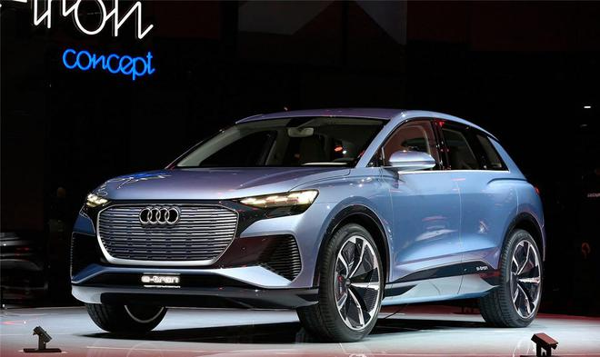 奥迪q4 etron纯电suv,实力表现不俗