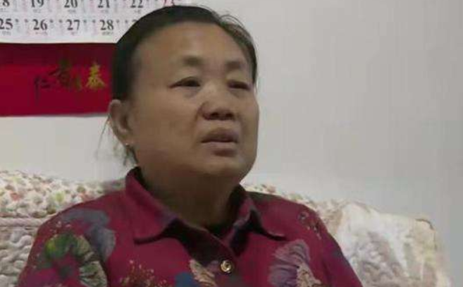 不过游戏只是婚姻破裂的导火索,丈夫性格十分懦弱,就连吵架时也唯唯