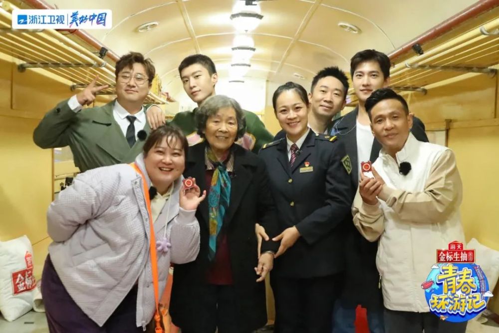 《12次列车》中的列车长原型张敏媛,听她讲述1959年12次列车在洪水中