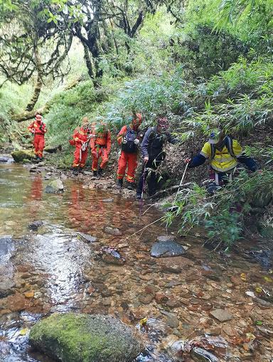 云南哀牢山四名失联地质人员遇难 遇难者张金榜战友