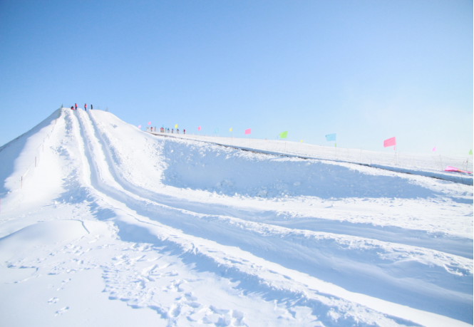 滑雪场带你收获冬天的韵味伍历年冬日最不可辜负的盛事—巴彦淖尔冬捕