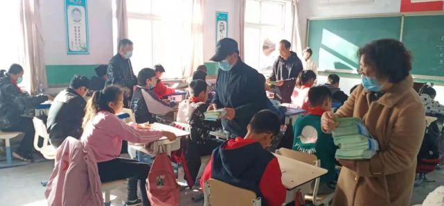 丰南黑沿子司法所送法进校园
