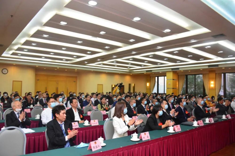 汕头市龙湖区选出新一届政协领导班子