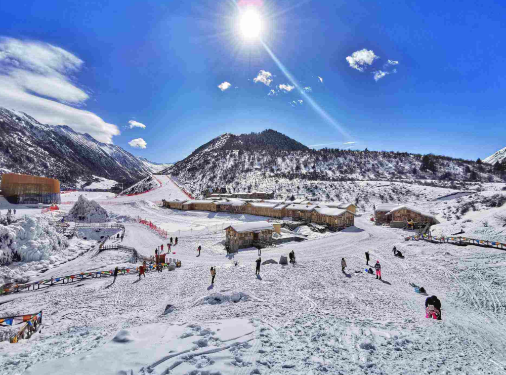 九鼎山太子岭滑雪场