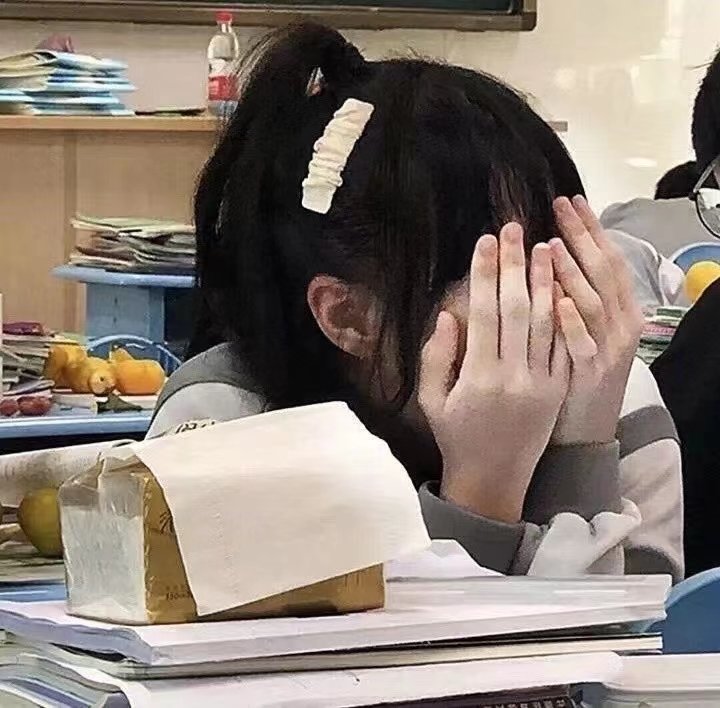 ins一对两张真人恩爱情头