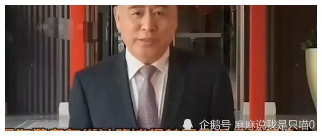 至今未婚的央视主持人李梓萌被全网征婚张宏民被嘲晚年凄凉