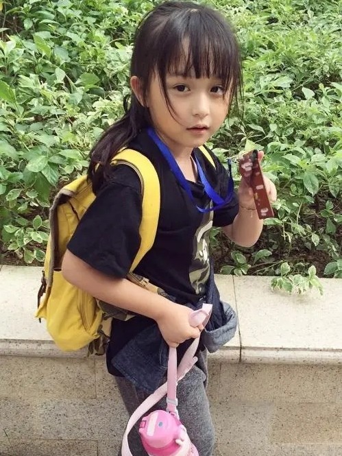 5岁最美童星刘楚恬在芈月传中饰演3岁小芈月现在变化很大