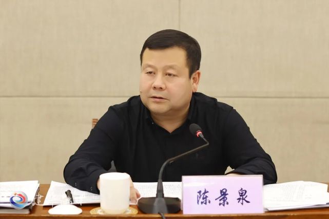 陈景泉指出,2022年计划开工项目事关明年全县经济工作开局,要切实把