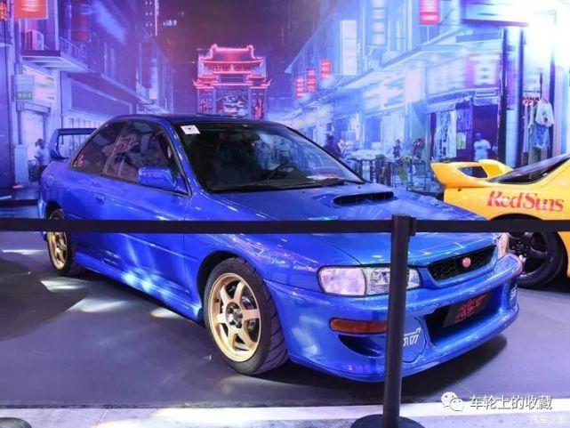 藤原文太的subaru impreza wrx sti(gc8),作为拓海的老爹,文太属于