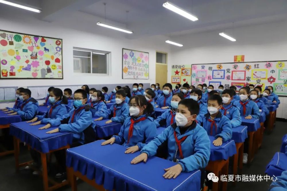 临夏市中小学室内健身操 开启校园锻炼"新模式 尽显青春魅力!