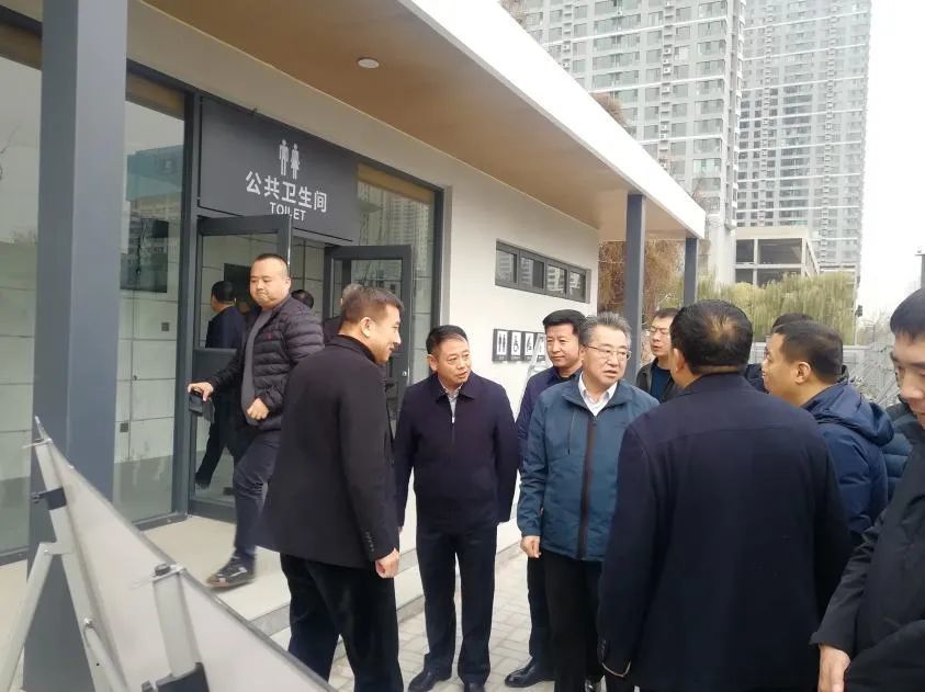 太原市城乡管理局召开全市公厕建设推进观摩会,督导推进公厕建设