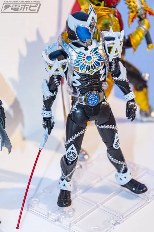 假面骑士saga和decade21神主牌真骨雕实物图公开,一个