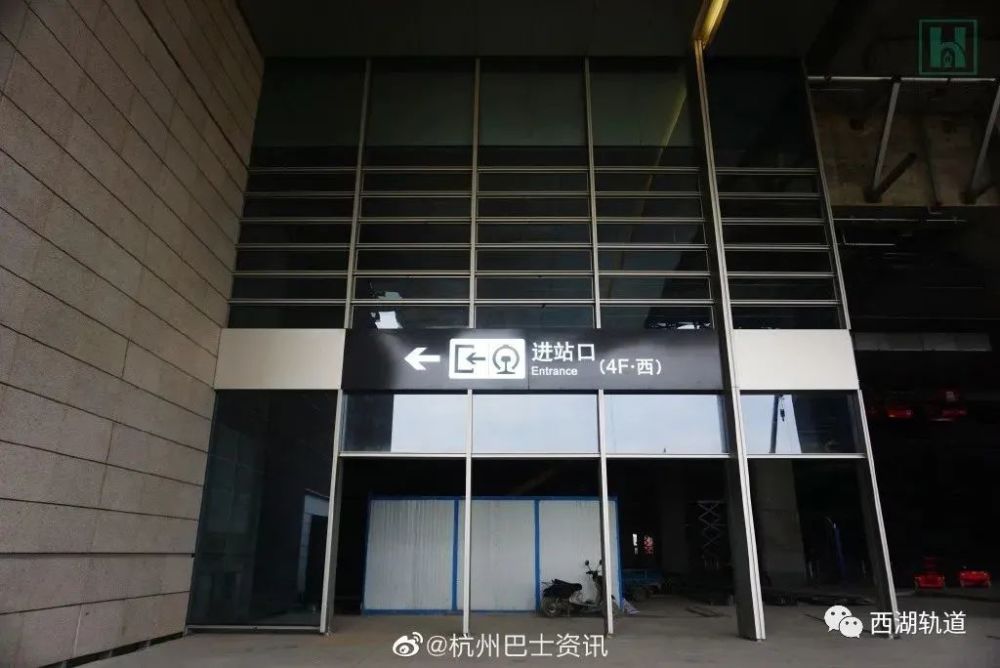 近日发布,探访正在建设的湖杭铁路杭州西站,其中进站口/出站口部分