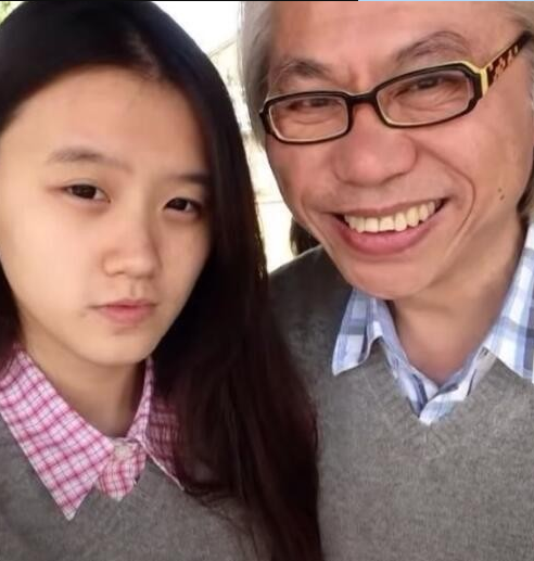 第一次与李坤城相遇时,林靖恩还是一个刚满16岁的少女.