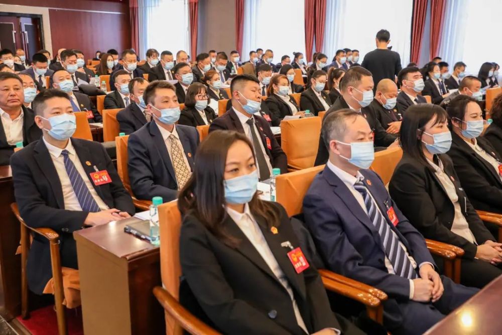 东丰县第十九届人民代表大会第一次会议召开预备会议