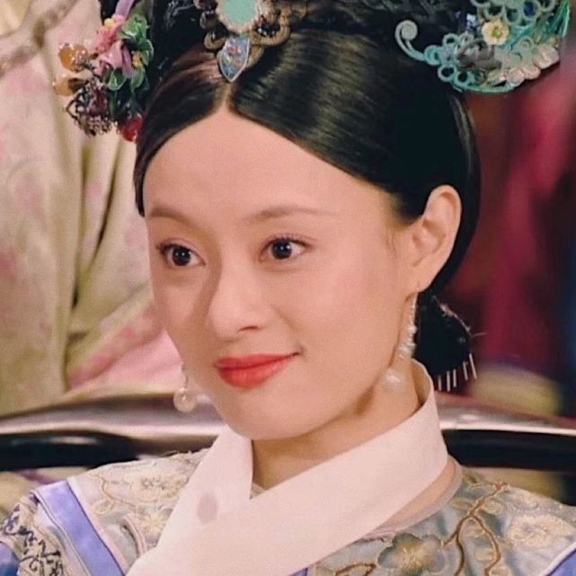 和小姐妹一起用的甄嬛头像
