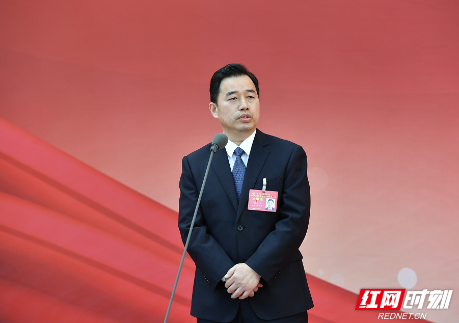 友和道通集团董事长张煊楠老婆_闻康集团董事长老婆(3)