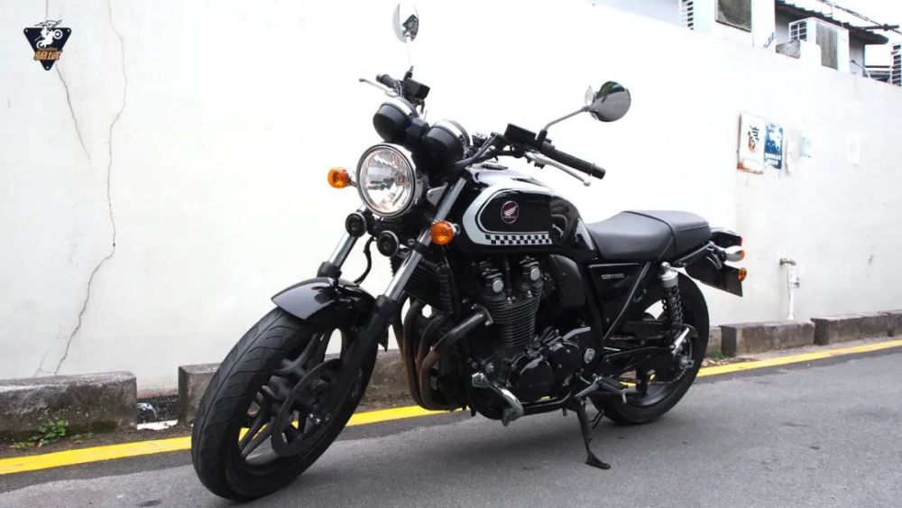 2017年本田cb1100一手