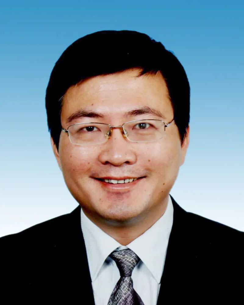 拉萨市新一届人民政府市长副市长名单及简介