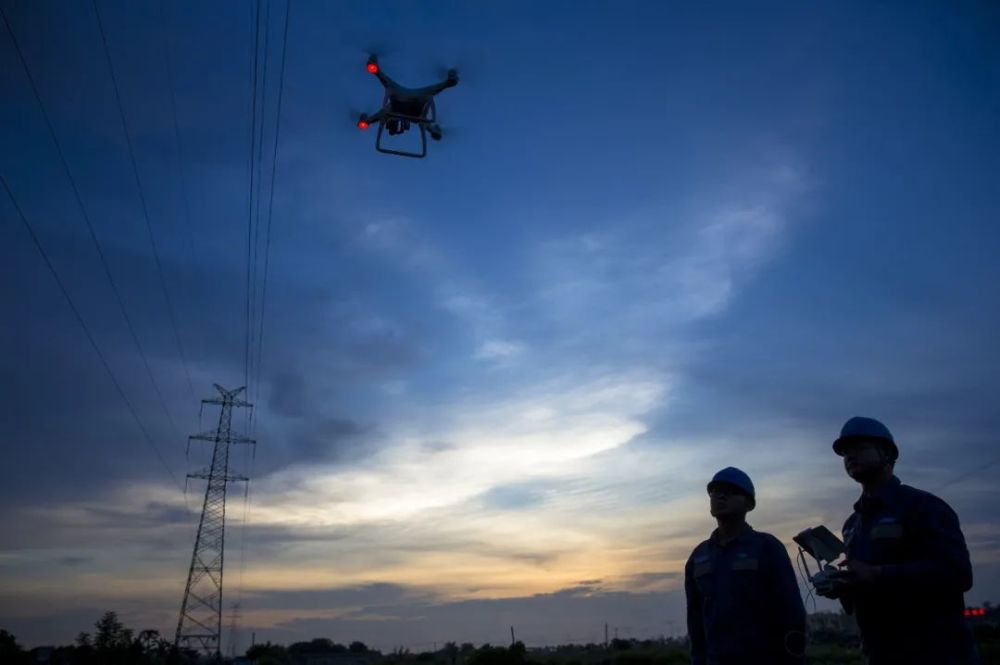 近600架无人机空中巡线查故障海南电网安全由他们守护