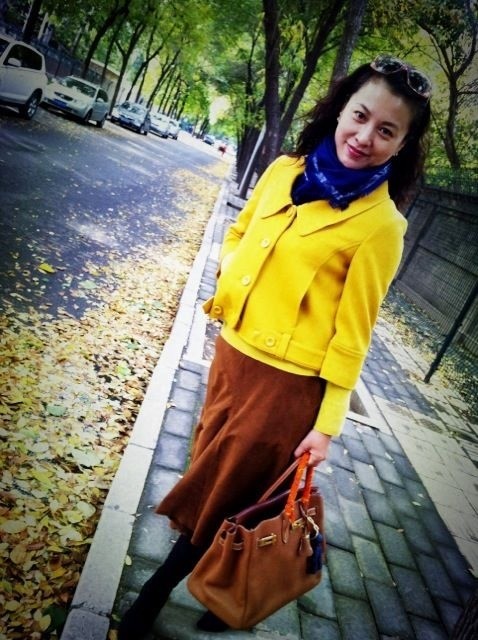 央视新闻主播梦桐买不起出镜服装遭人讥讽结婚十多年感悟婚姻
