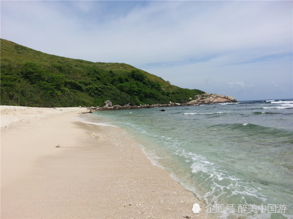 探访石梅湾加井岛,原生态景观独特,海水清澈见底