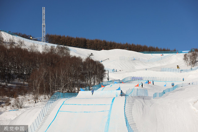 北京冬奥会倒计时70天走进冬奥赛区云顶滑雪公园