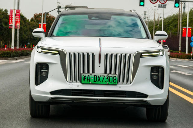 2021款红旗e-hs9电动suv:下放到民用的豪华座驾