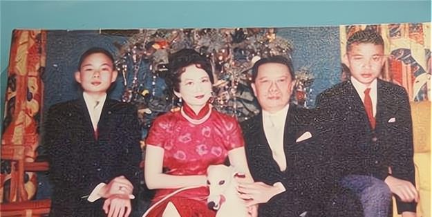 宋子安与妻子胡其瑛的次子宋仲虎是位企业家,与妻曹俐璇有三名子女:元