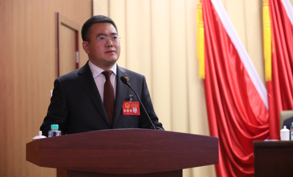 东丰县第十九届人民代表大会第一次会议闭幕