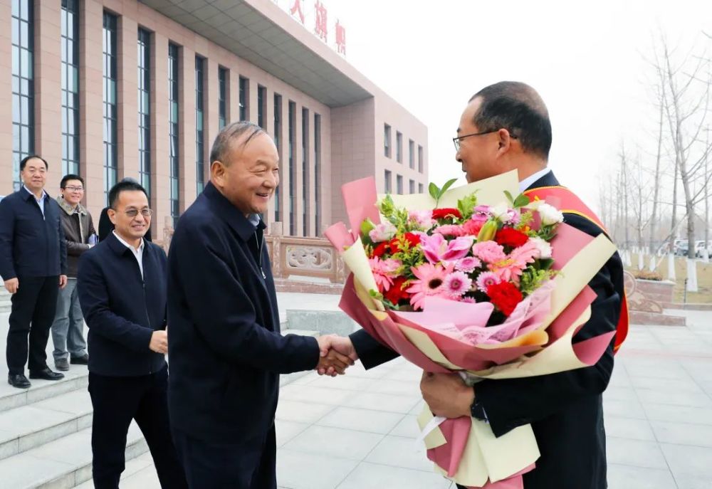 刘新建李斌会见全国道德模范提名奖获得者张继群