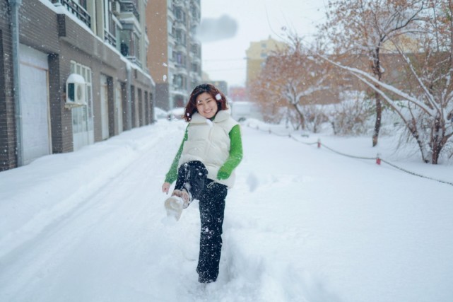 5个户外雪景人像拍摄技巧,满足雪天拍摄所需,照片效果更精彩