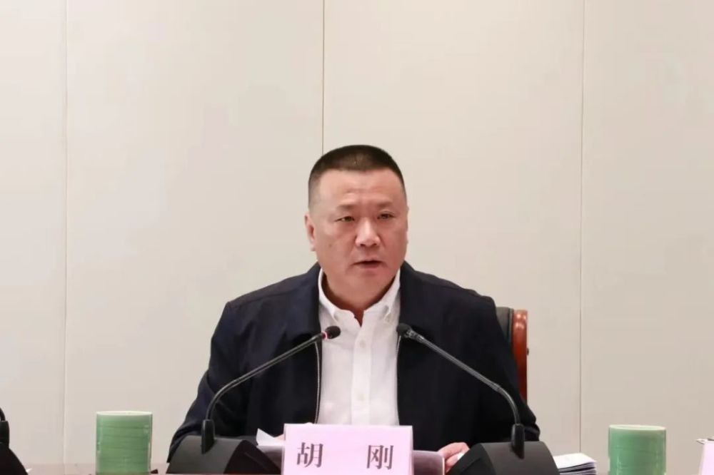 遂昌召开县委常委会会议暨"三个争先"赛比会丨研究部署当前工作