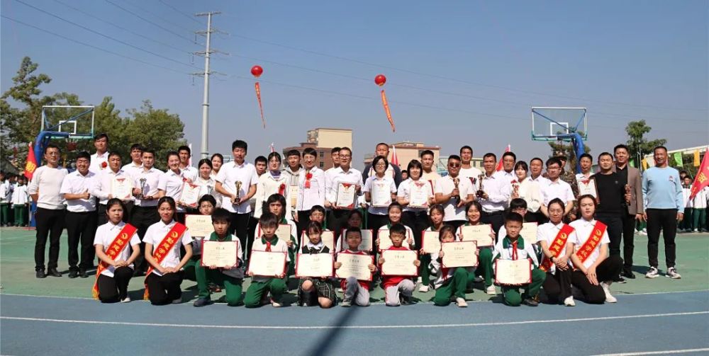 粤东孩子幸福成长的中国名校 特色满校园 普宁市勤建学校大课间表演